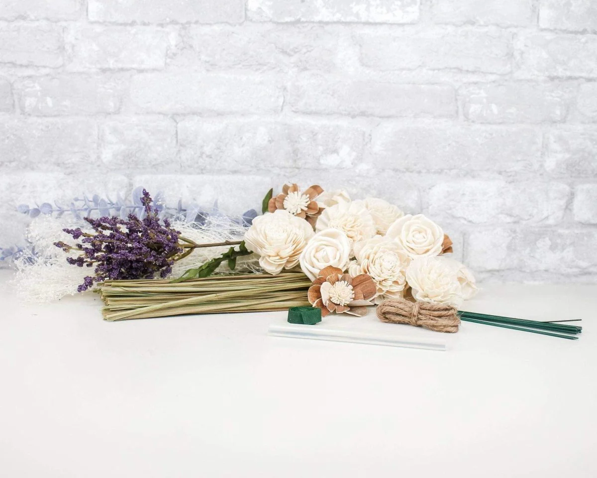 Northern Lights Bouquet - Image 8
