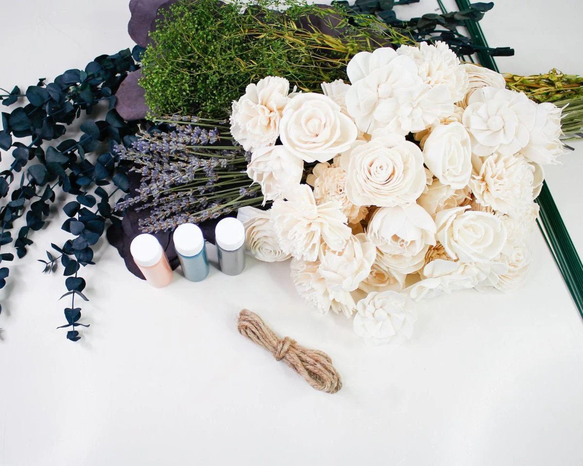 Paris Bridal Bouquet - Image 10