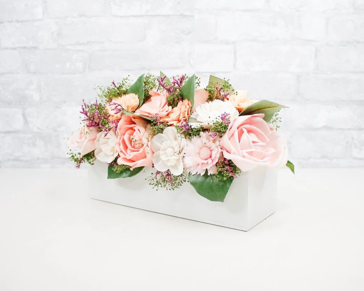 Peaches and Cream Centerpiece - Image 3