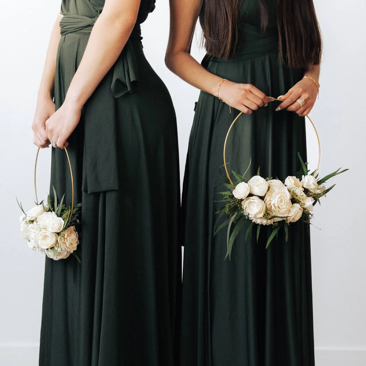 Perfect Simplicity Hoop Bouquet - Image 3