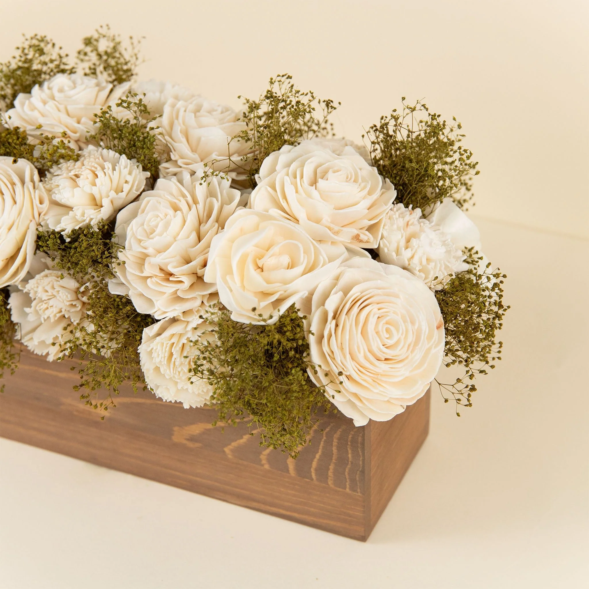Perfect Simplicity Wedding Centerpiece - Image 3