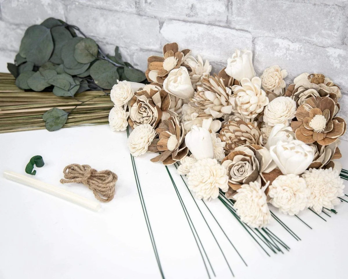 Plain Jane Bouquet - Image 8