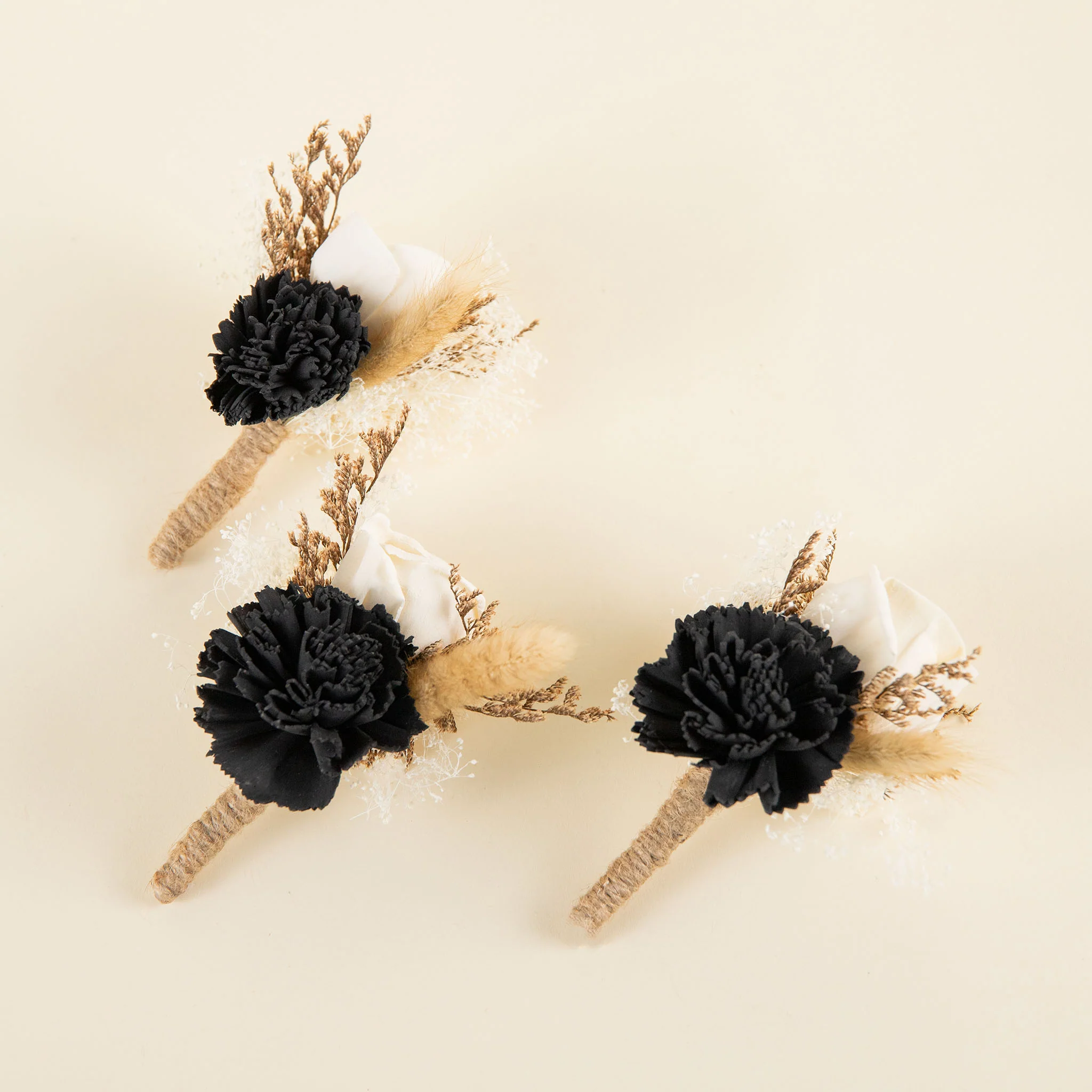 Retro Modern Boutonniere (Set Of 3) - Image 2