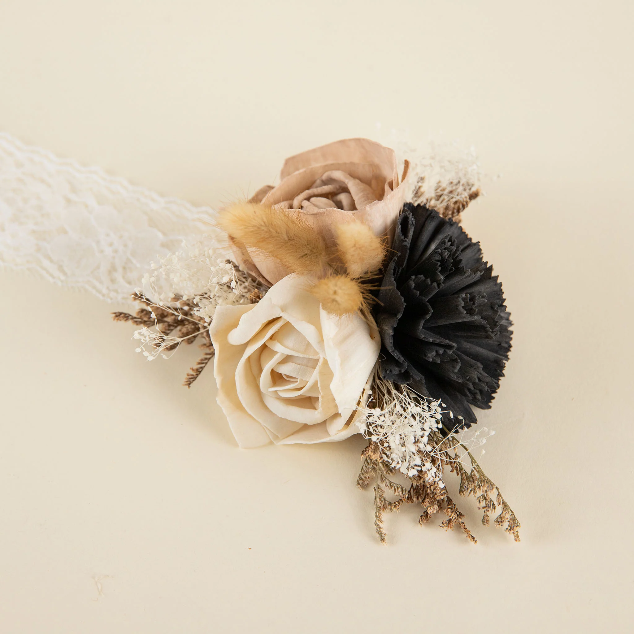 Retro Modern Corsage (Set Of 3) - Image 3