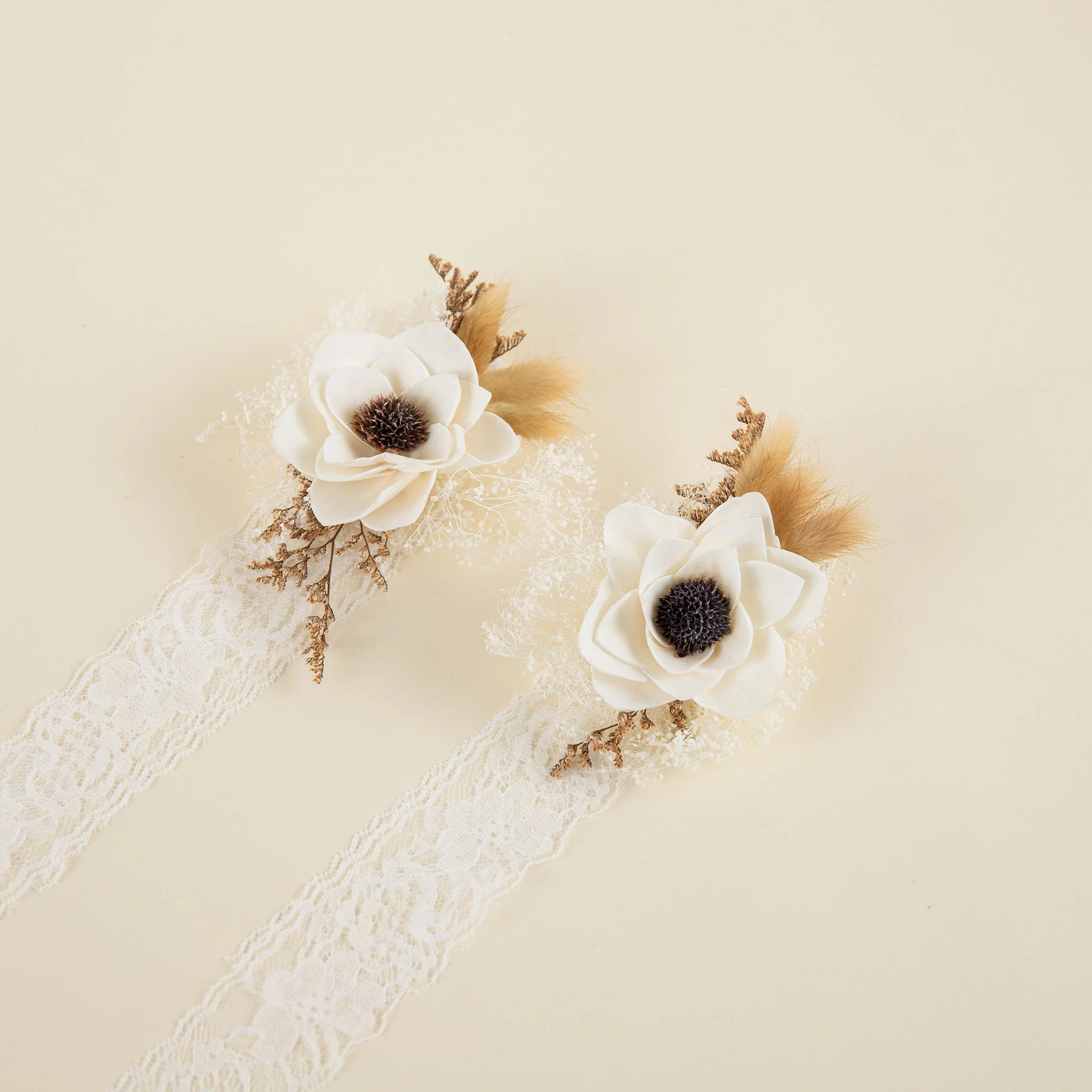 Retro Modern Mother's Corsage (Set of 2) - Image 2