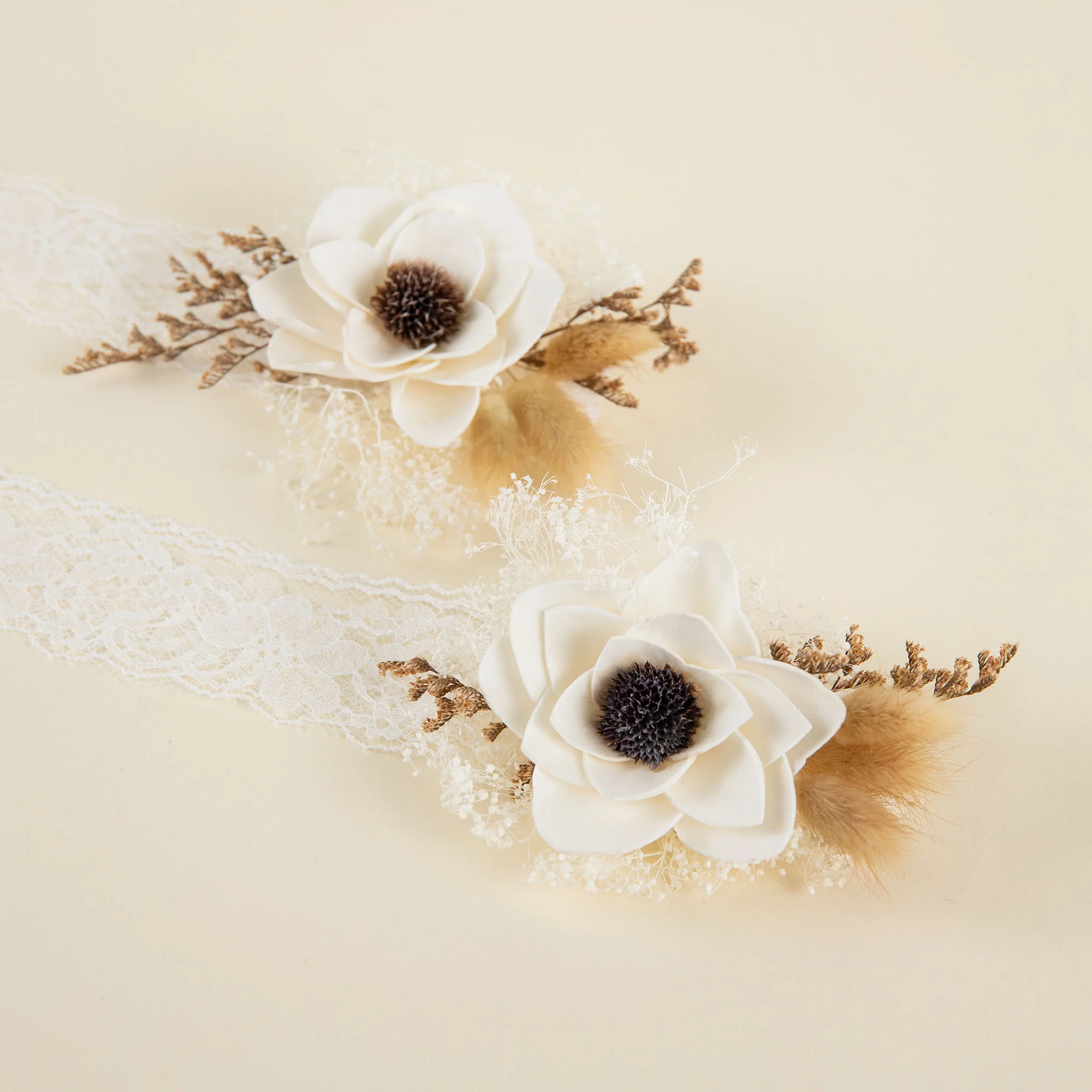 Retro Modern Mother's Corsage (Set of 2) - Image 3