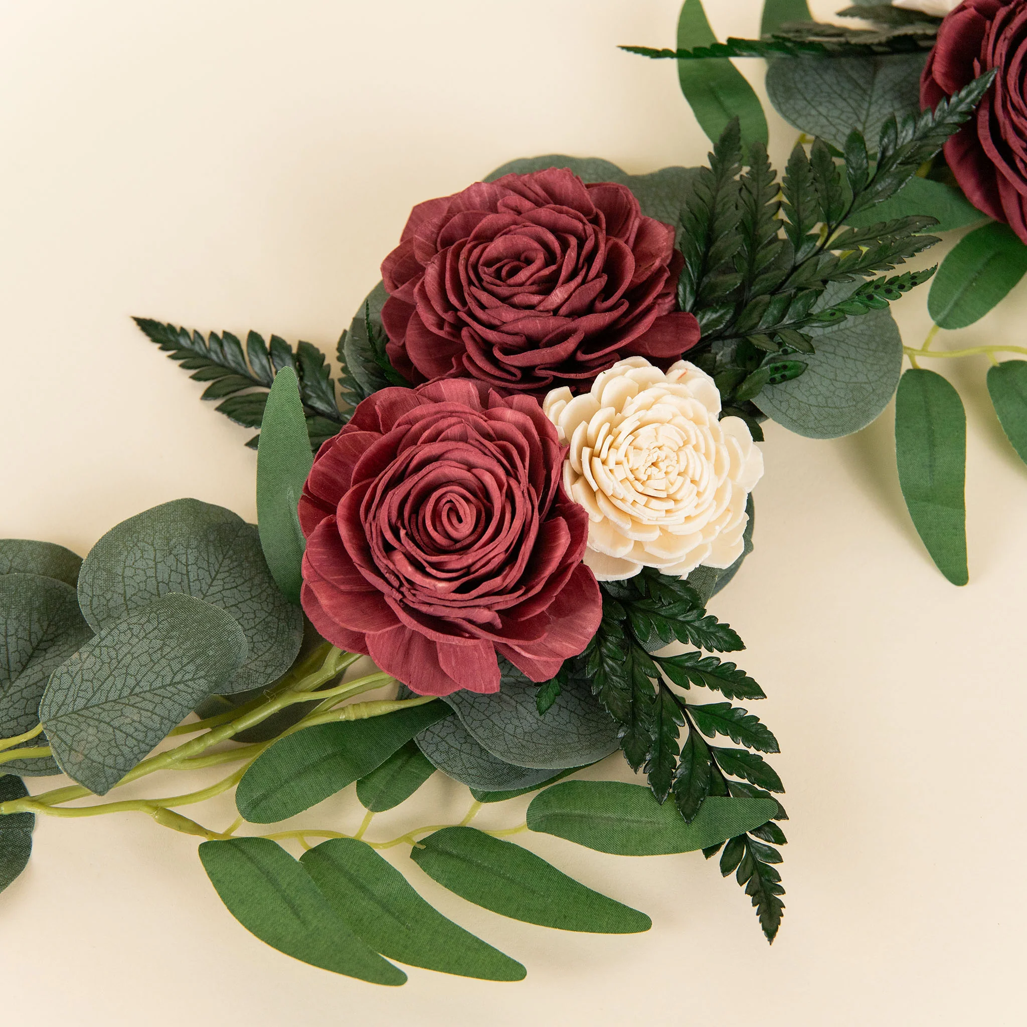 Romance Garland - Image 3