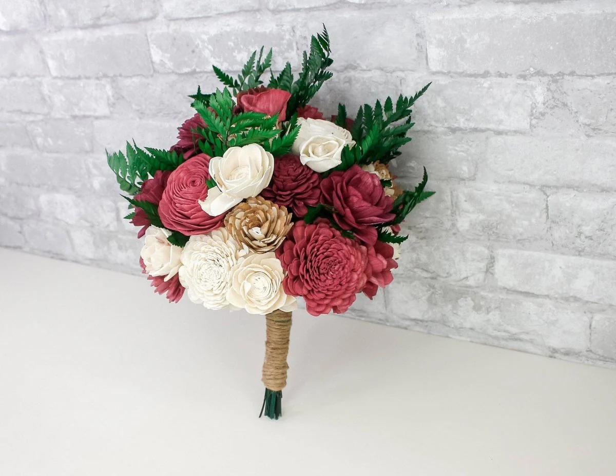 Romantic Love Finished Bouquet - Large - Image 3