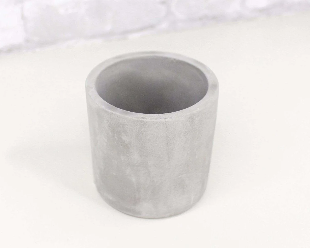 Round Cement Pot - Image 3