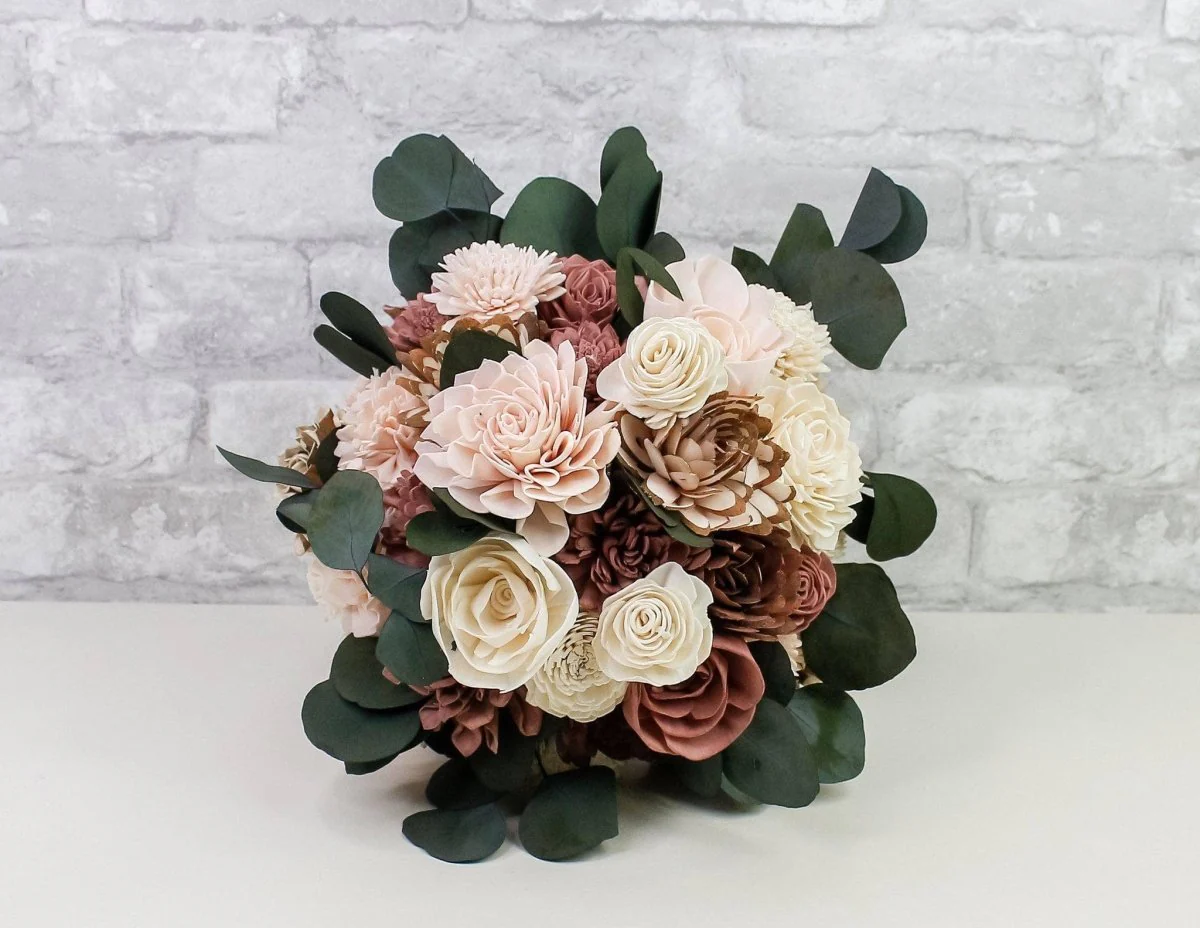 Silver Lining Finished Bouquet - Large - Image 4