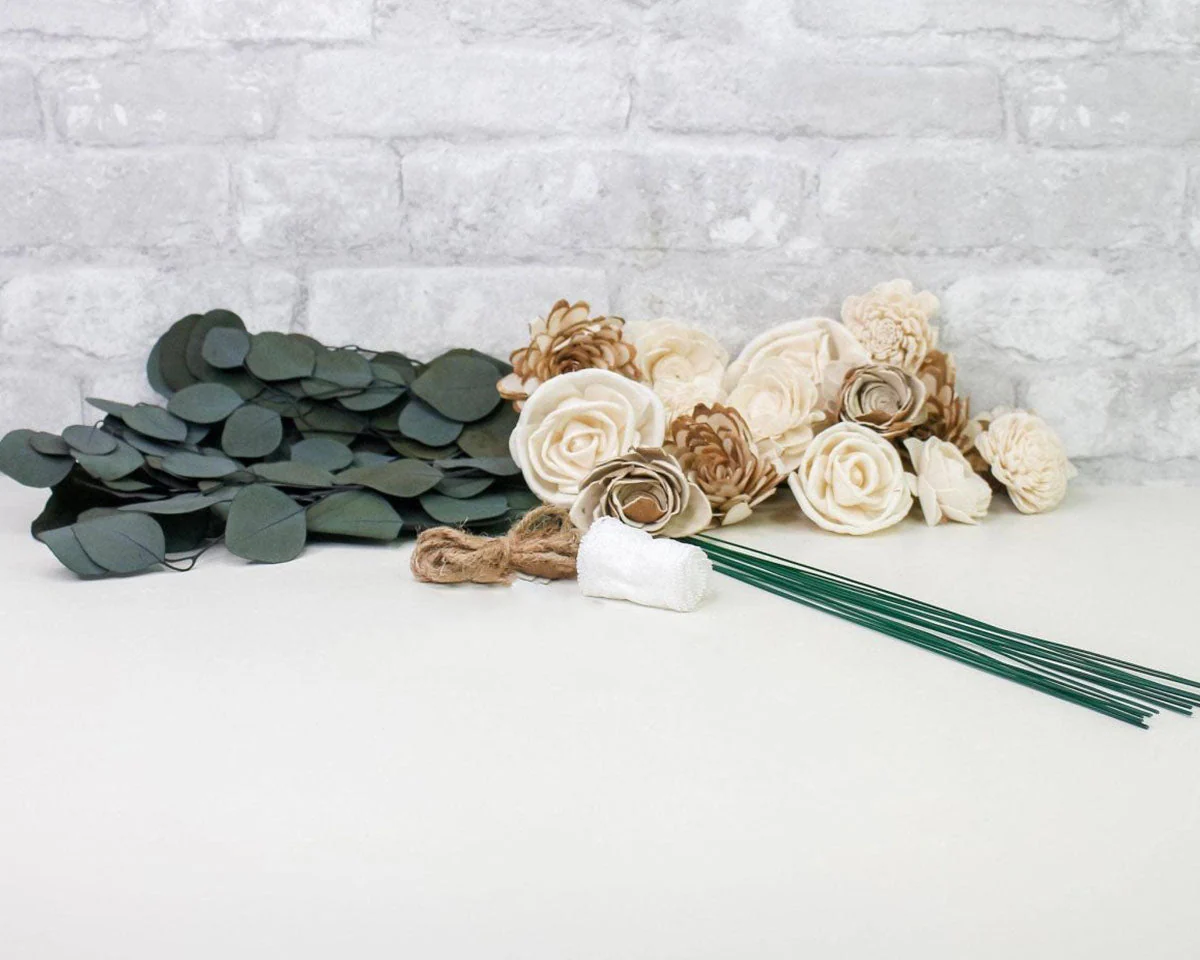 Silver Mini Bouquet - Image 6