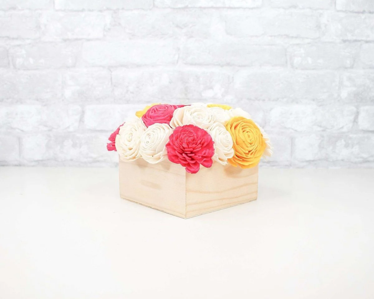 Simple Sola Centerpiece - Pink/Yellow - Image 3
