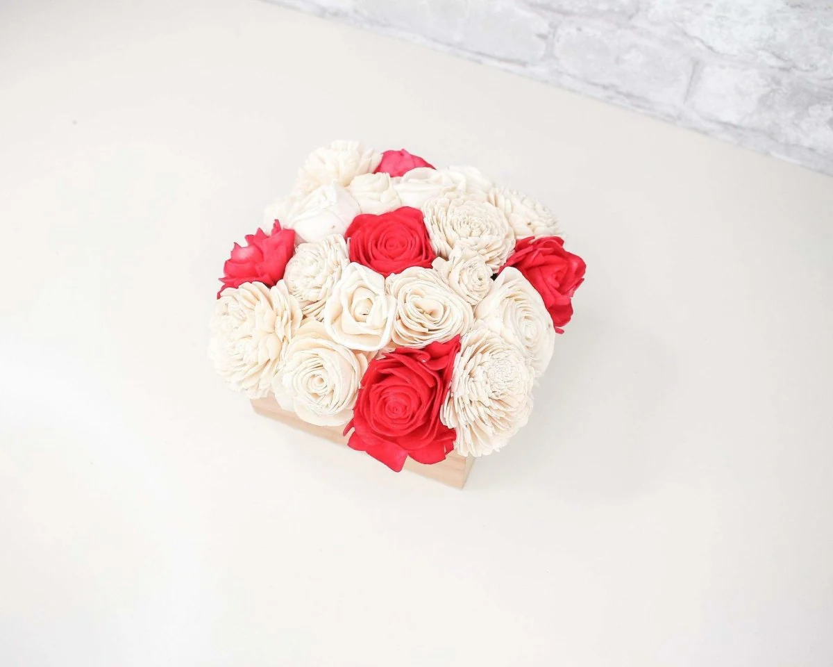 Simple Sola Centerpiece - Red/White - Image 3