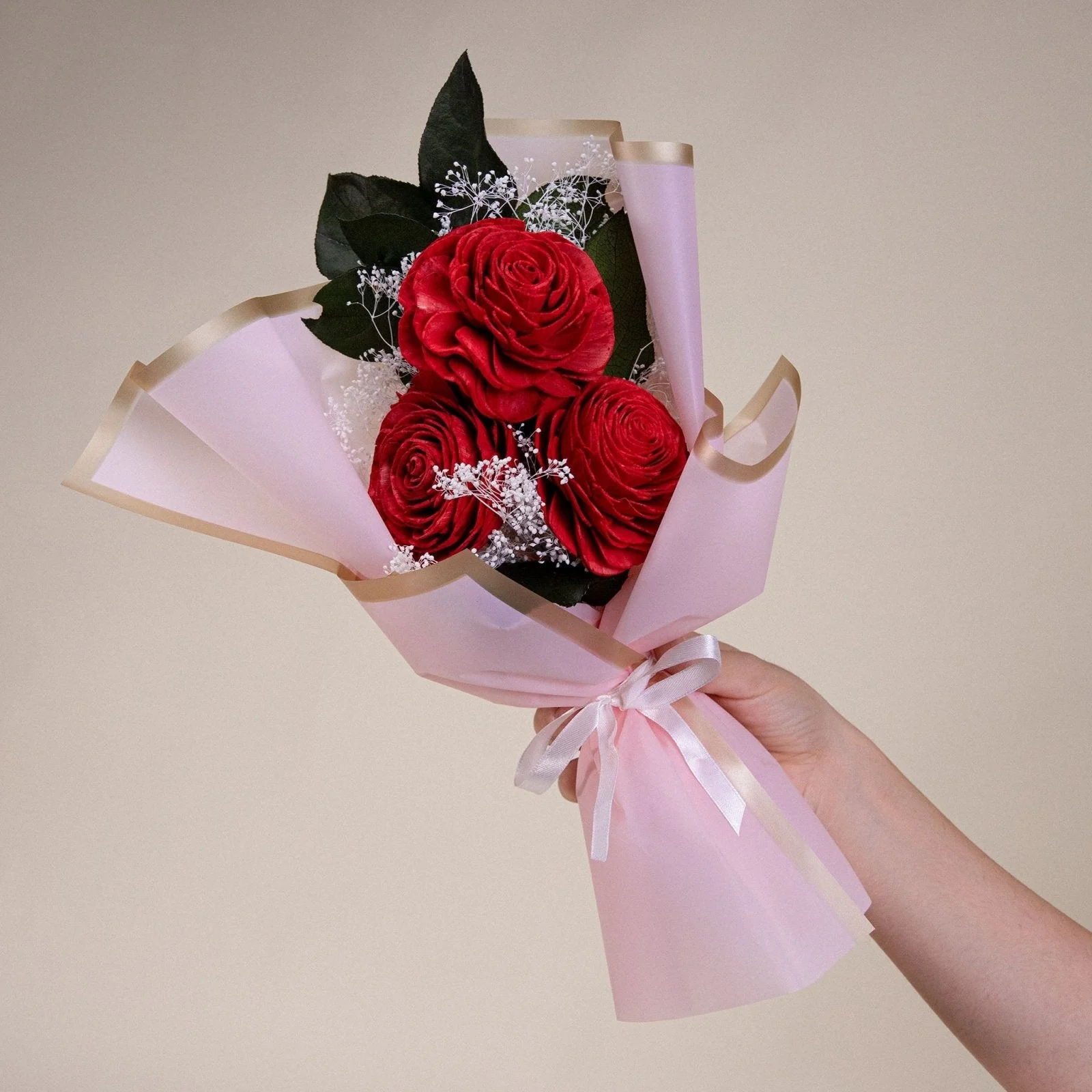 Simply Red Mini Deluxe Bouquet - Image 4
