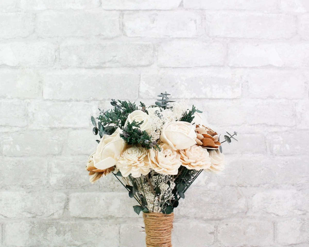 Snowberry Bouquet - Image 6