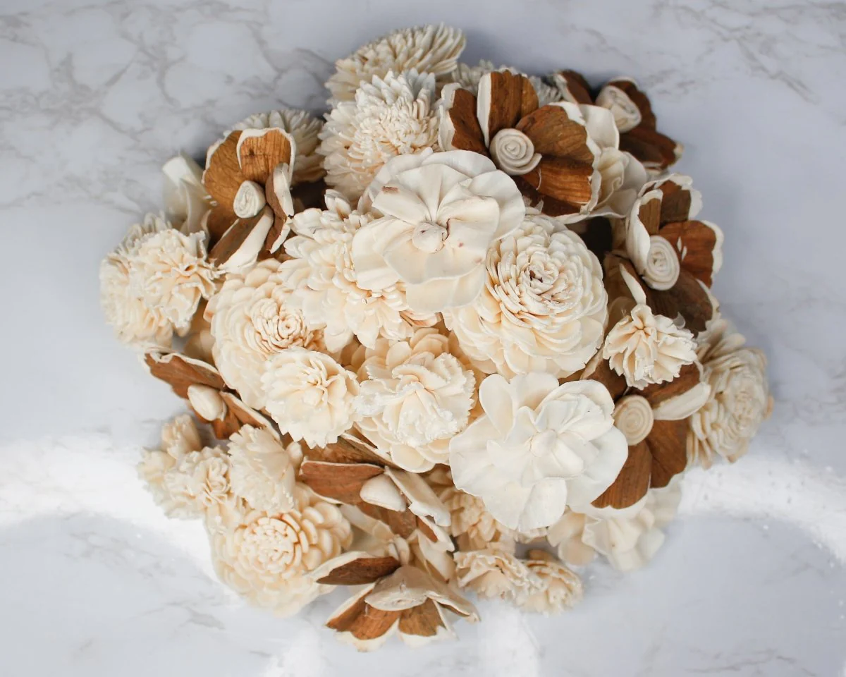 Sola Classics Assortment (50 Flowers) - Image 7