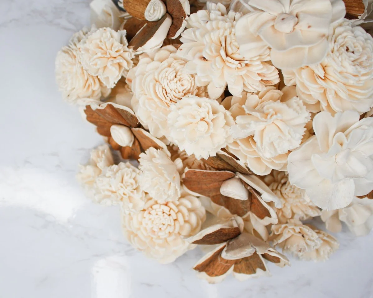 Sola Classics Assortment (50 Flowers) - Image 8