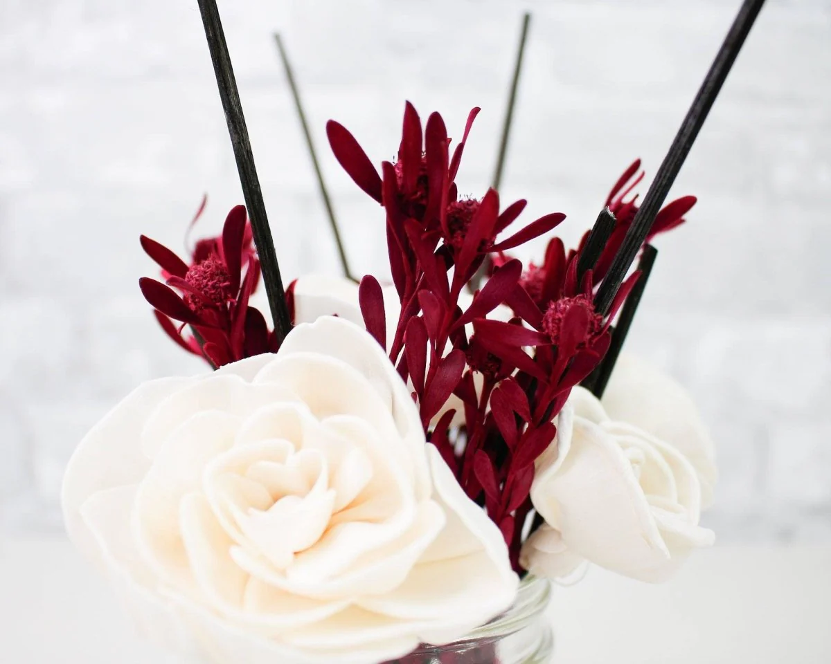 Summer Wood Flower Diffuser Craft Kit - Image 2