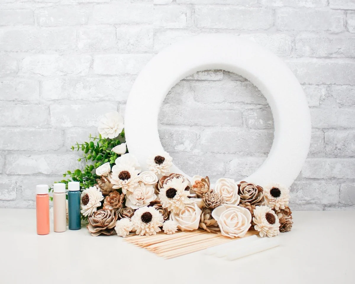 Sunflower Wreath Craft Kit - Image 4