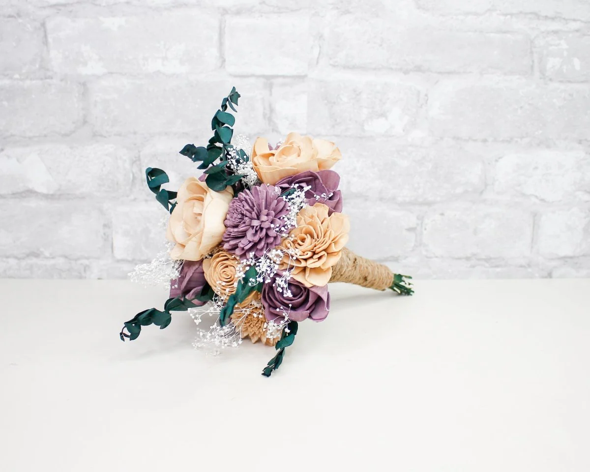 Tie The Knot Mini Bouquet - Image 2