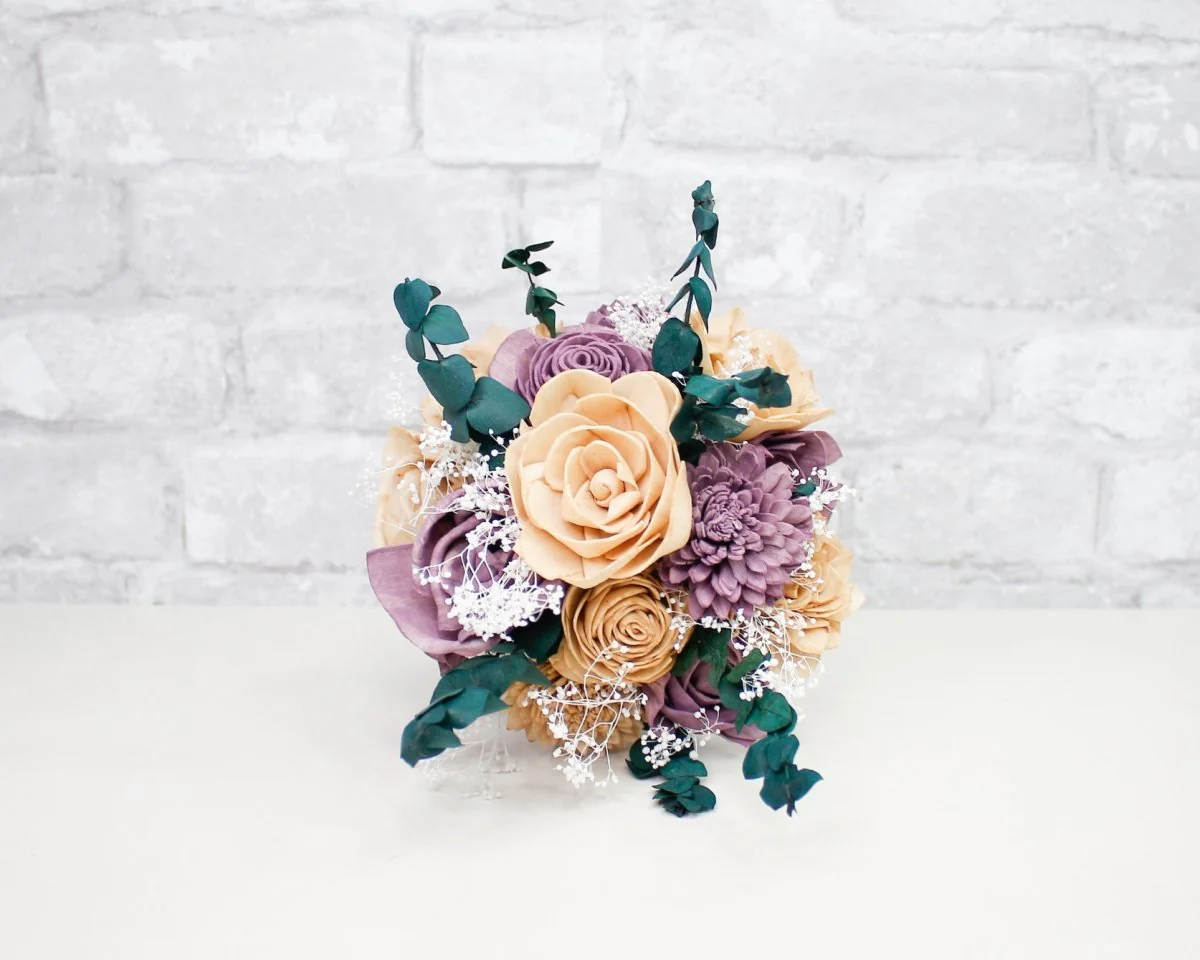 Tie The Knot Mini Bouquet*