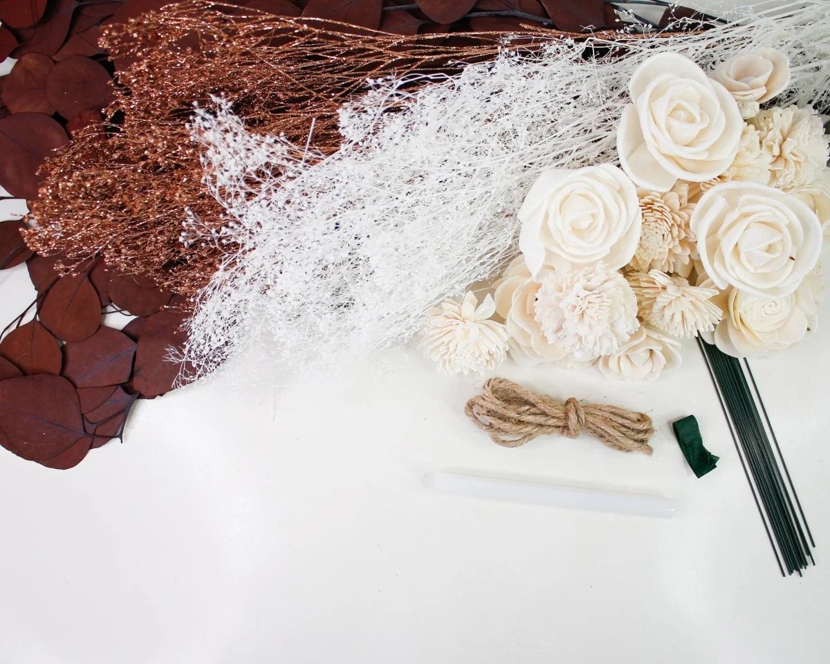 Topaz Mini Bouquet - Image 9