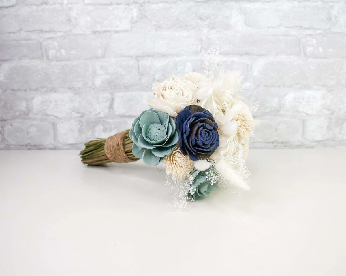 Touch Of Frost Bouquet - Image 2