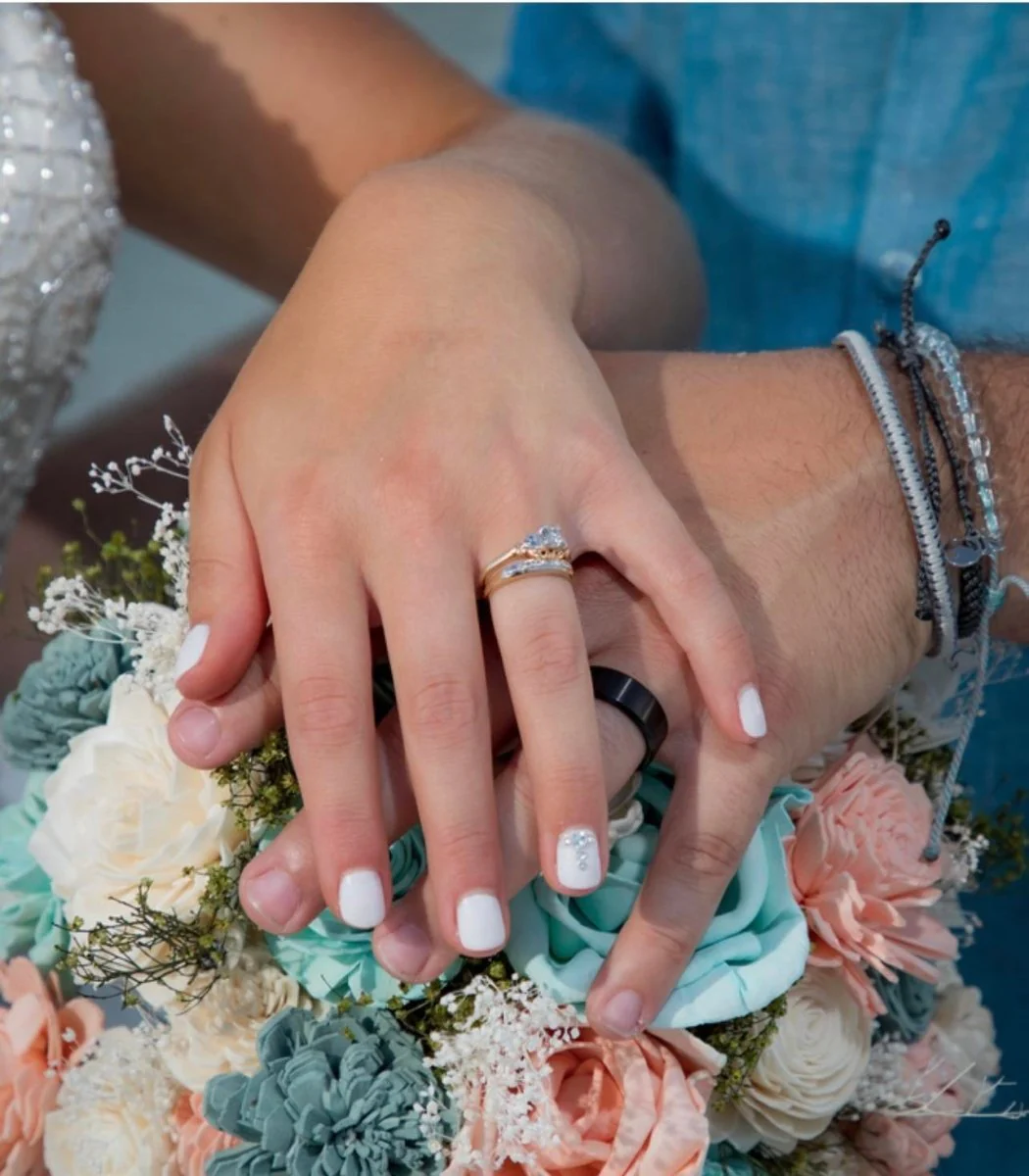 Tropical Beach Bridal Bouquet - Image 4