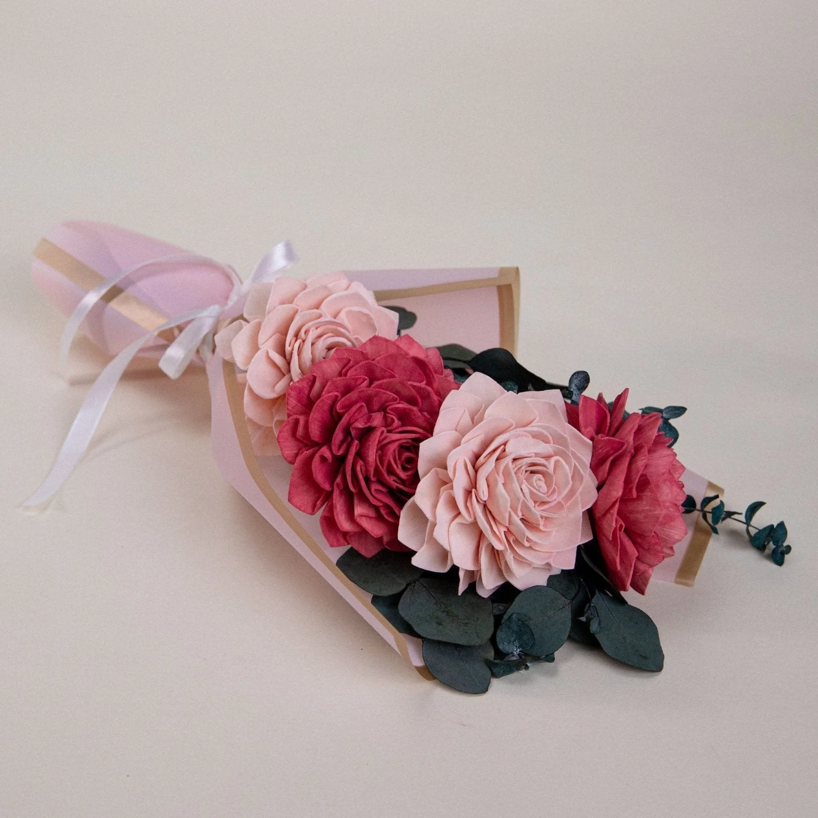 True Love Mini Deluxe Bouquet - Image 8