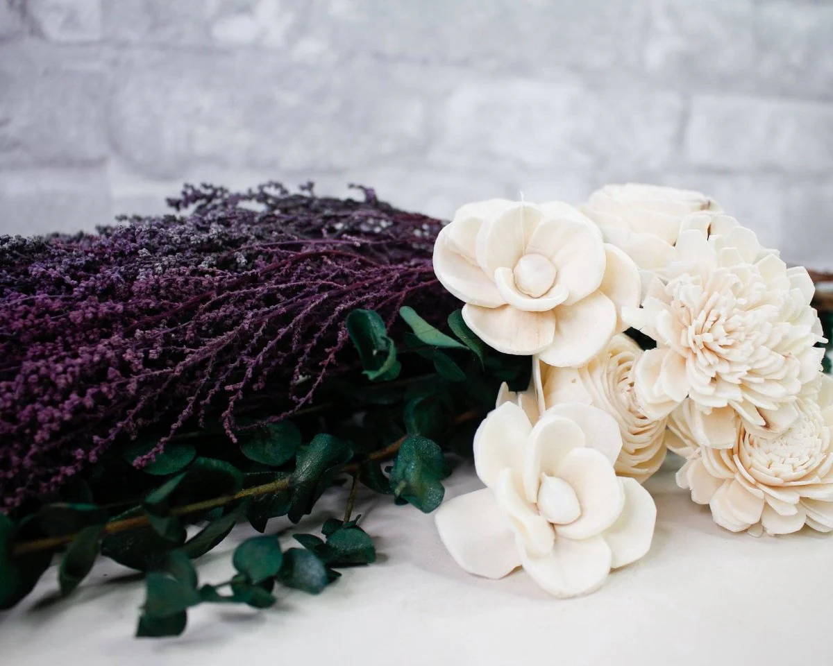 Twilight Sky Corsage (Set of 3) - Image 4