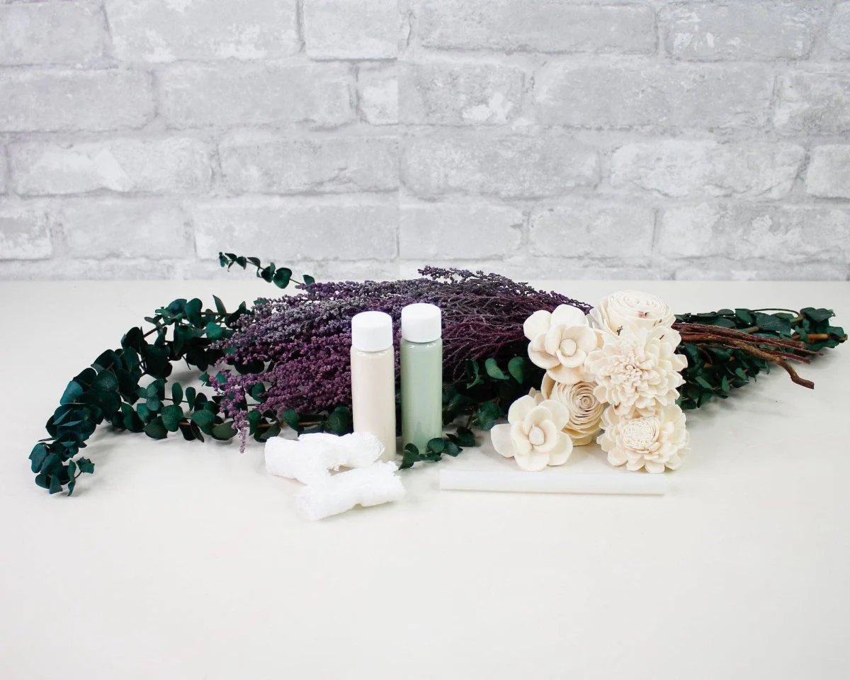 Twilight Sky Corsage (Set of 3) - Image 6
