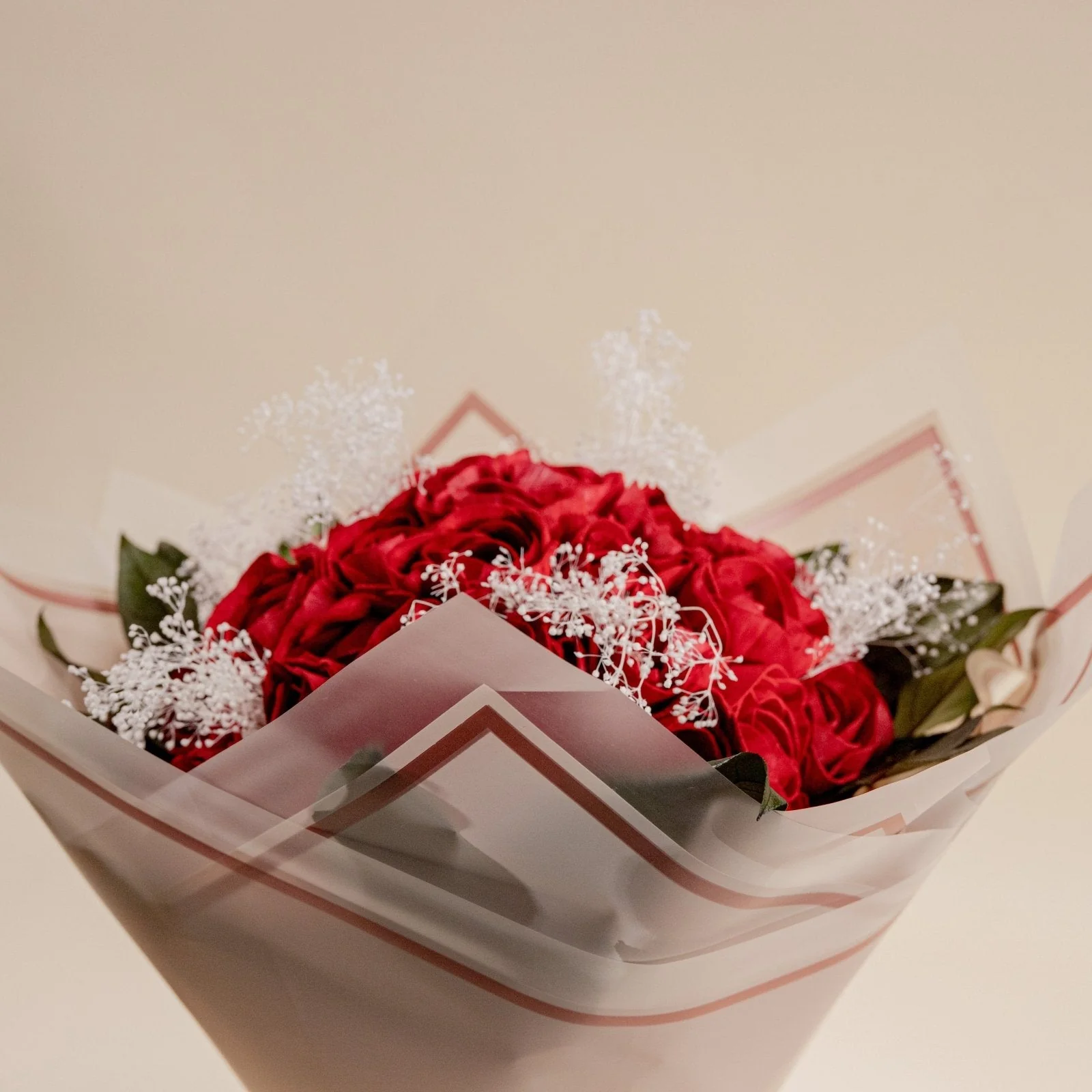 Red Rose Finished Bouquet - Image 8