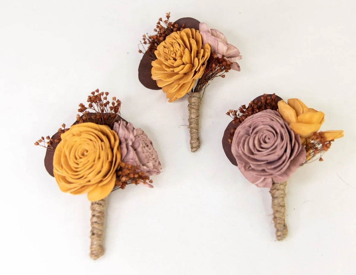 Wanderlust Boutonniere (Set Of 3) - Image 4