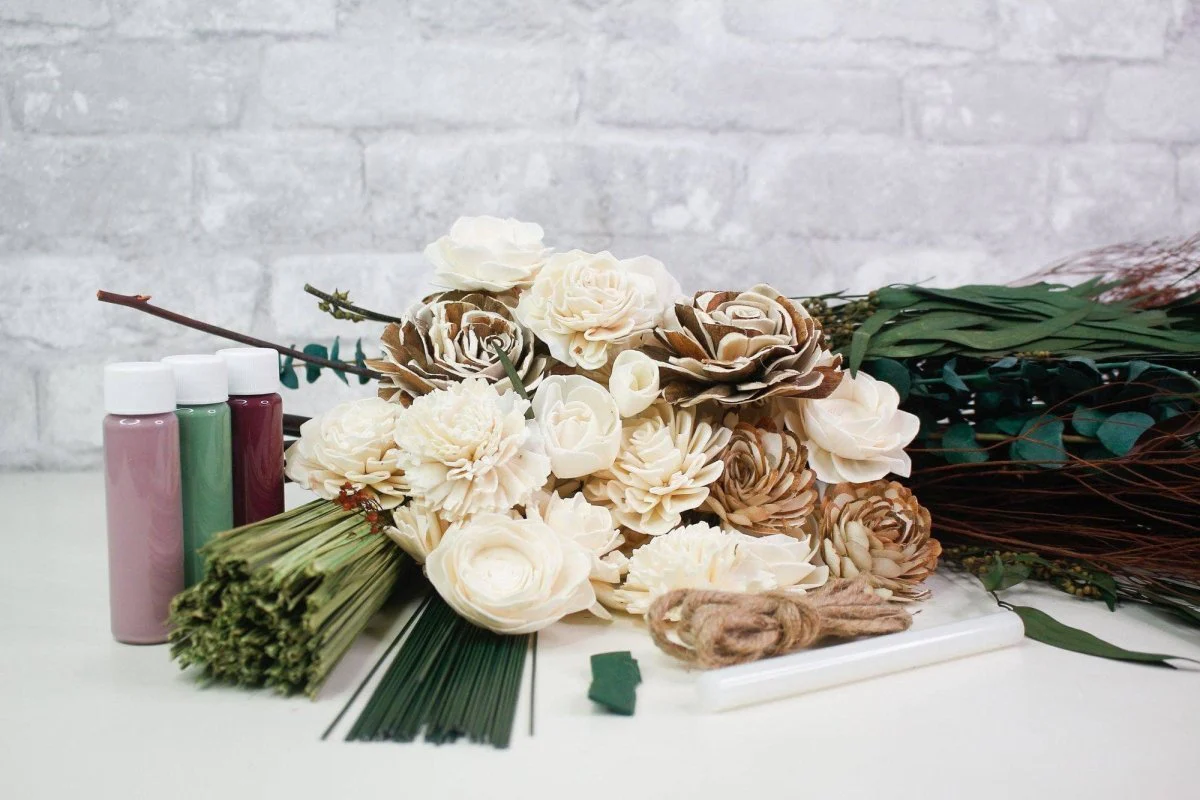 Wanderlust Bridesmaid Bouquet - Image 7