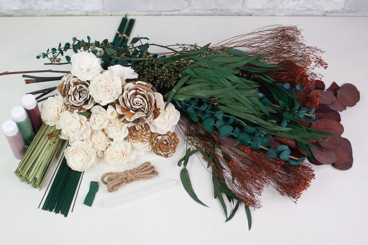 Wanderlust Bridesmaid Bouquet* - Image 9