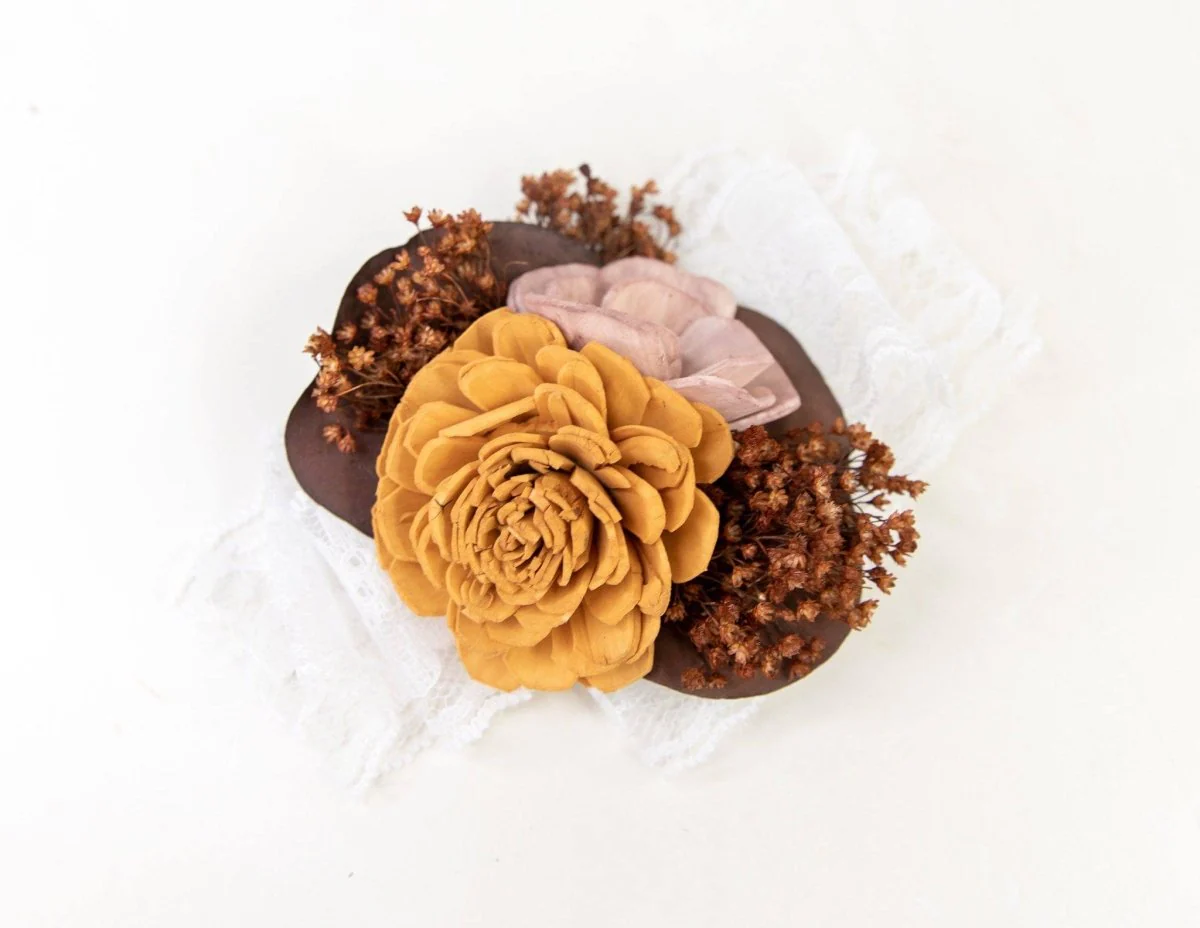 Wanderlust Corsage (Set Of 3) - Image 12