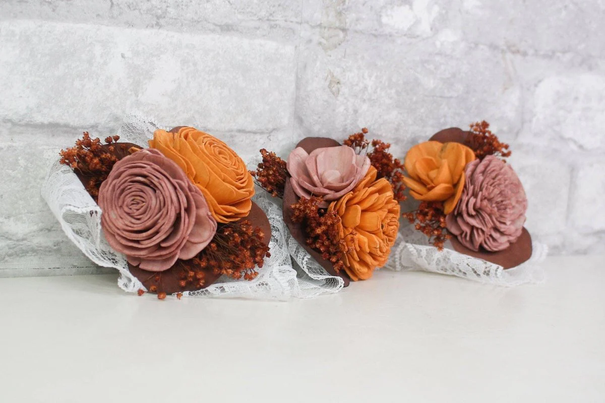 Wanderlust Corsage (Set Of 3) - Image 5