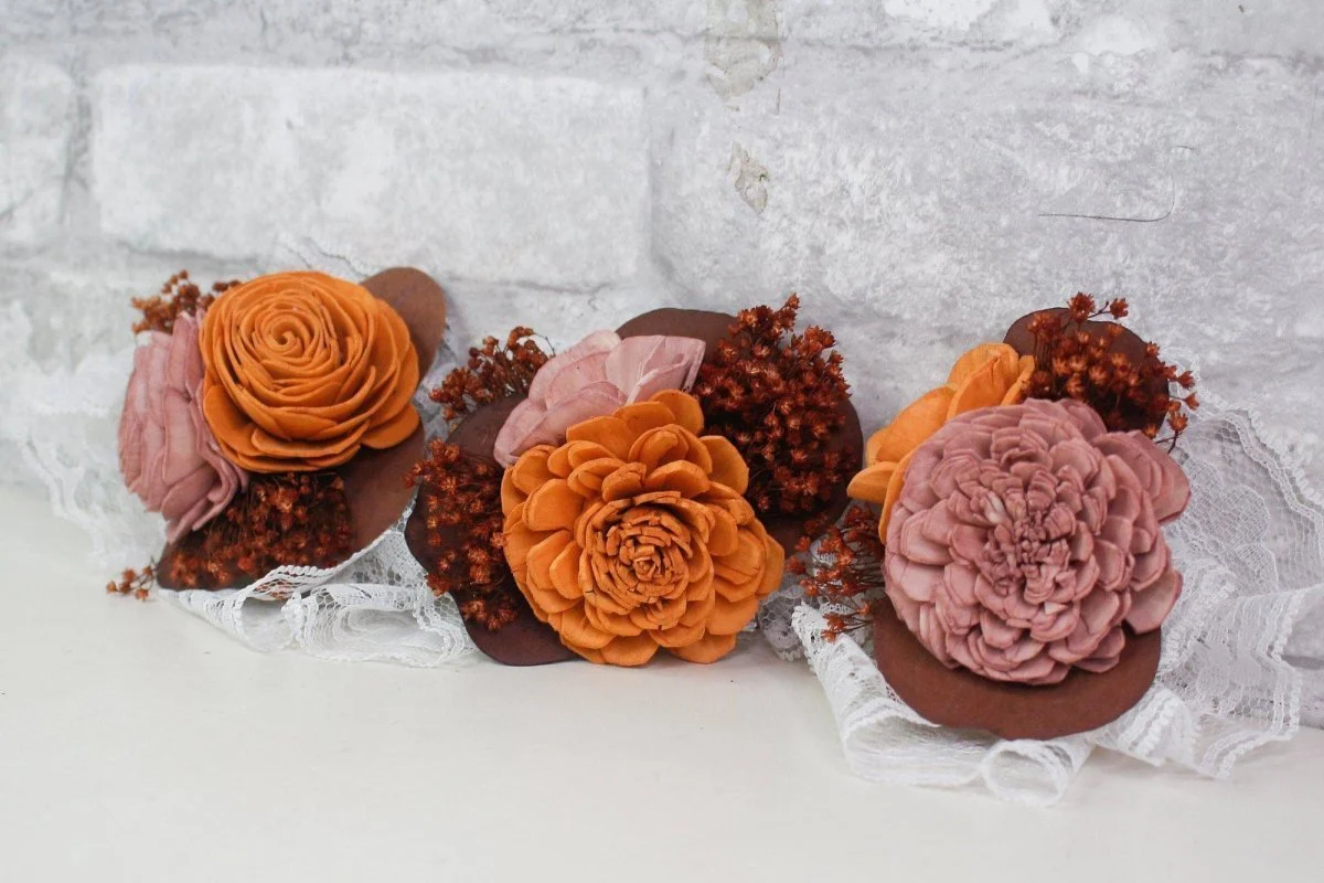 Wanderlust Corsage (Set Of 3)* - Image 4