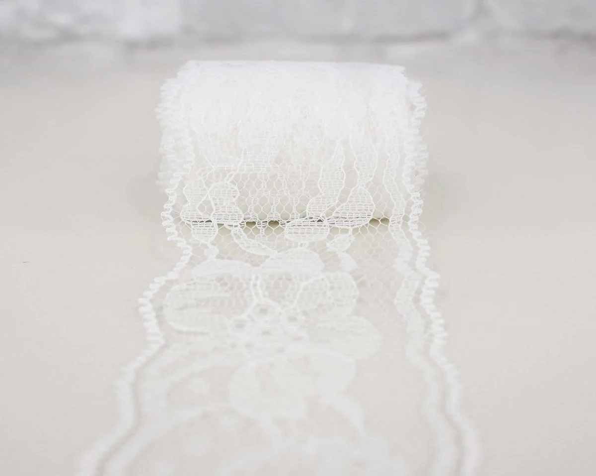 White Lace - Image 4
