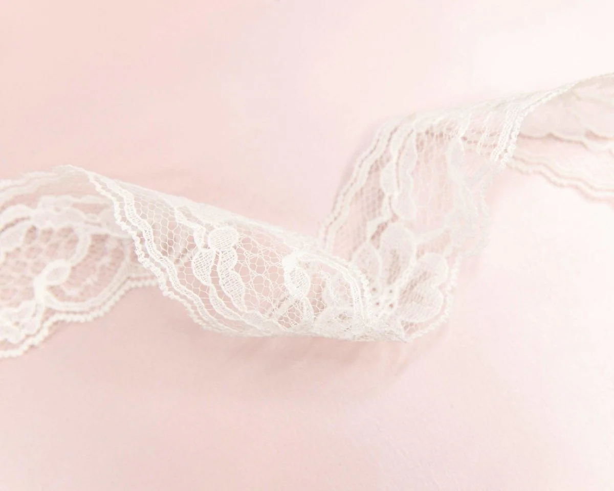 White Lace - Image 6