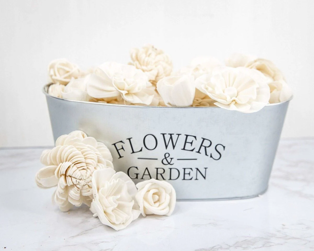 White Waters Assortment  (50 Flowers) - Image 6