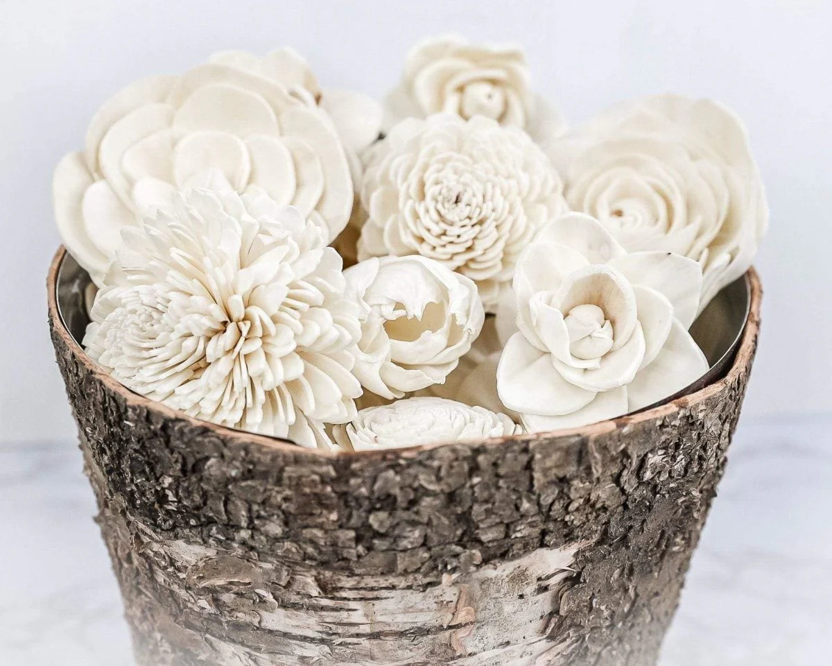 White Waters Assortment  (50 Flowers) - Image 7
