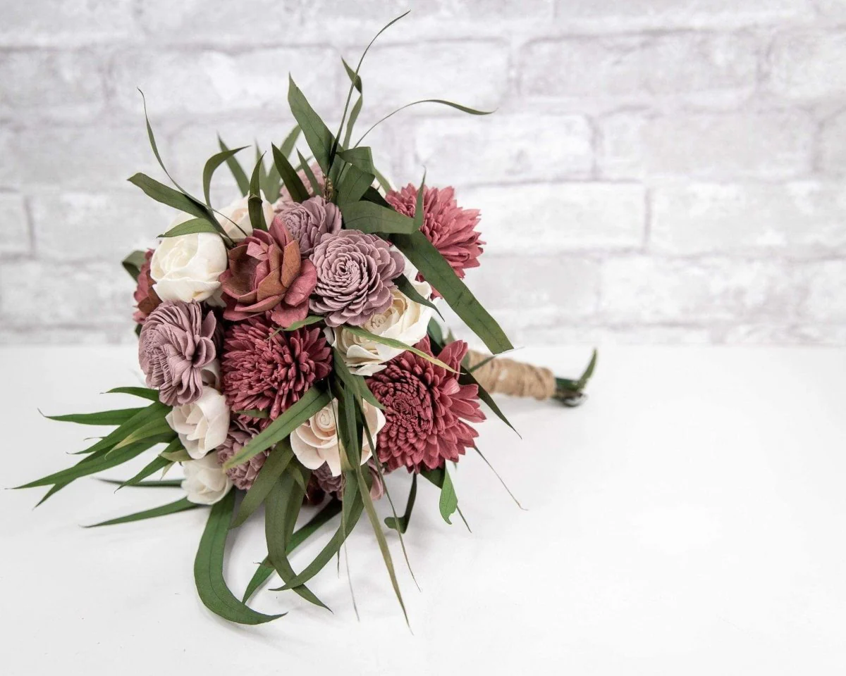 Willow Bridesmaid Bouquet - Image 4