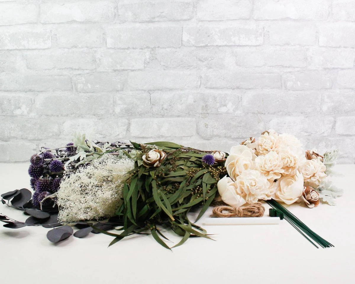 Winter Thistle Bouquet - Image 17