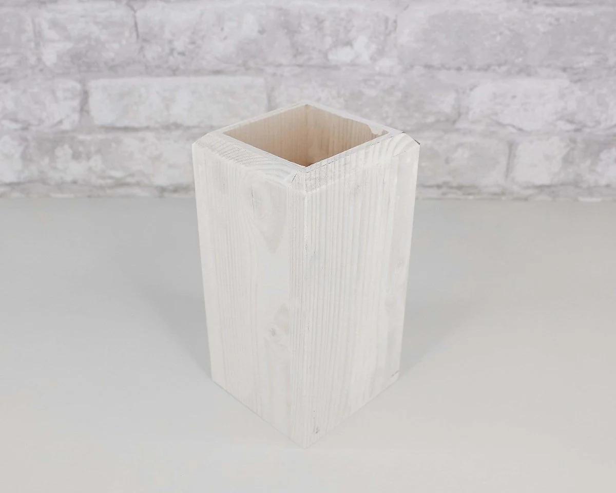 Would You Like A Vase For Your Bouquet? - Image 5
