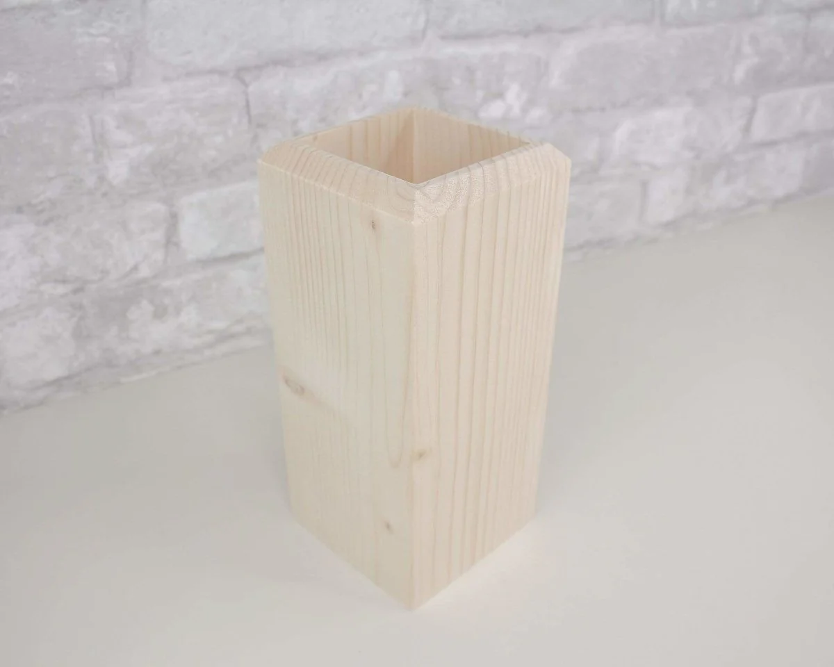 Would You Like A Vase For Your Bouquet? - Image 7