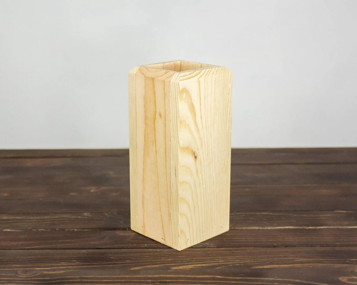 Would You Like A Vase For Your Bouquet? - Image 5